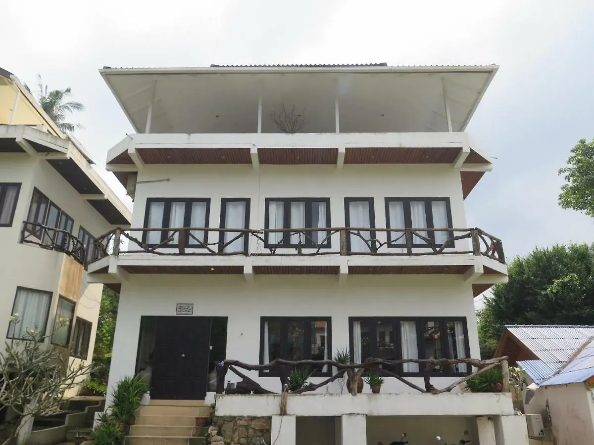 Aloe Villa Тау 0*,